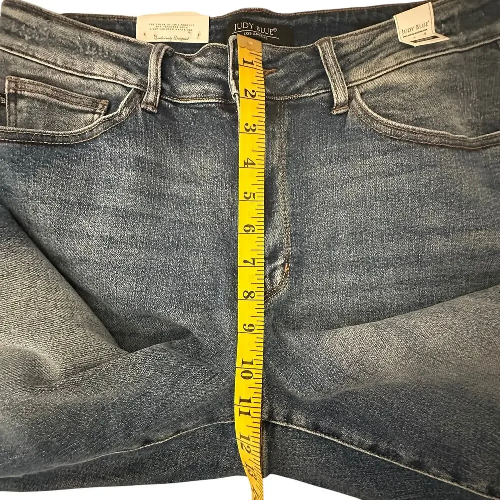 NWT Judy Blue Mid Rise Flare Jeans Contrast Panel Bell Bottoms Size 14W - Picture 10 of 16